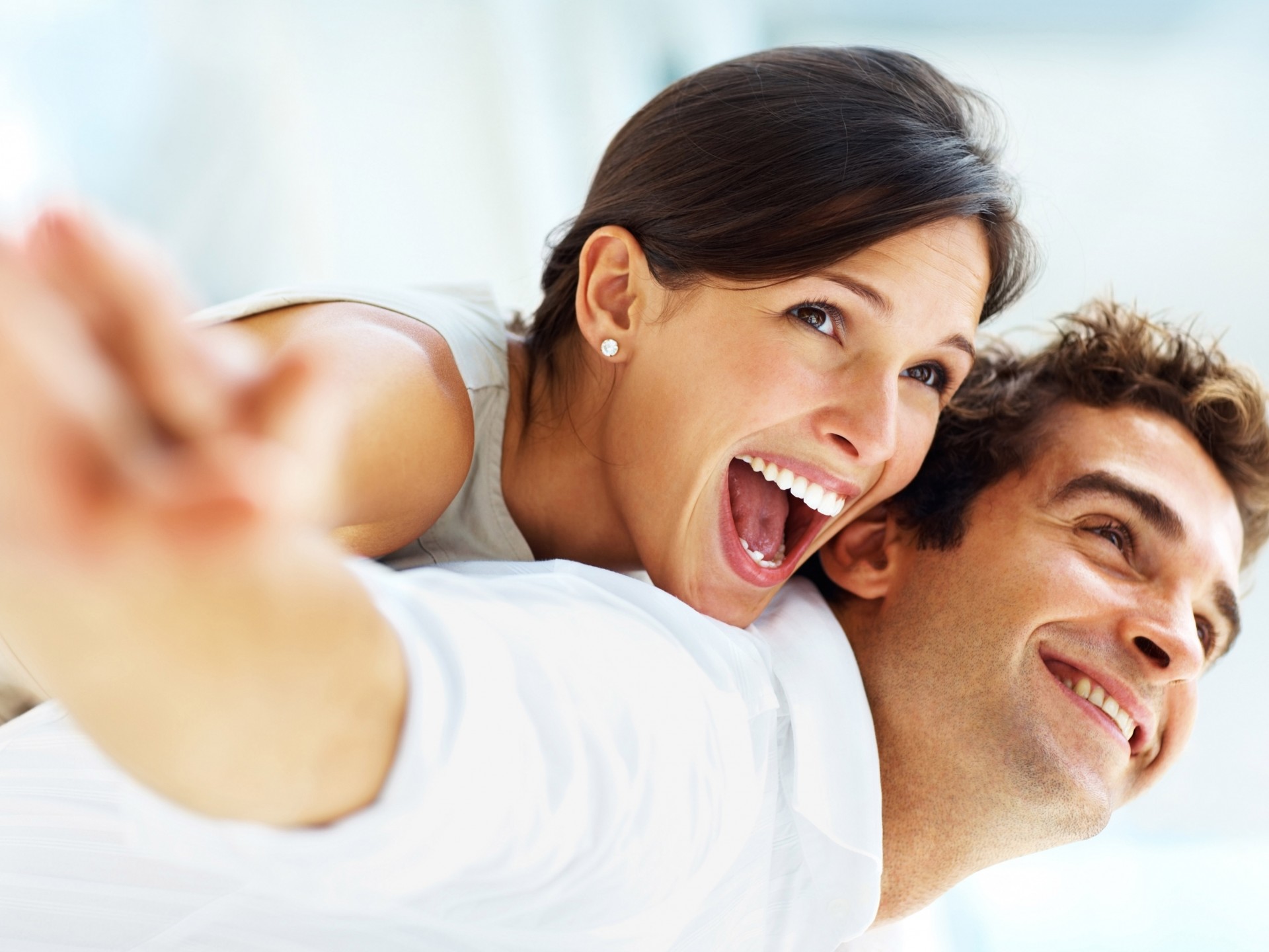 Featured image for “Emotional Embodiment in Dating”